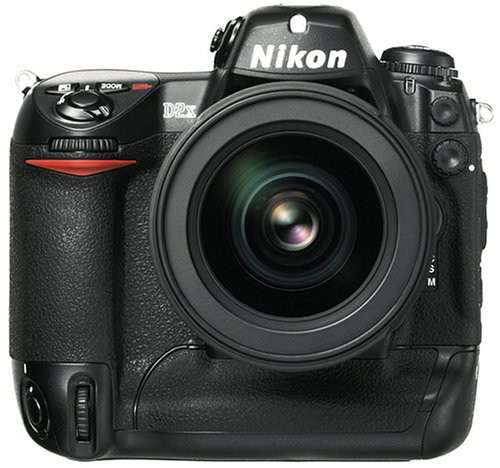 Nikon D2X