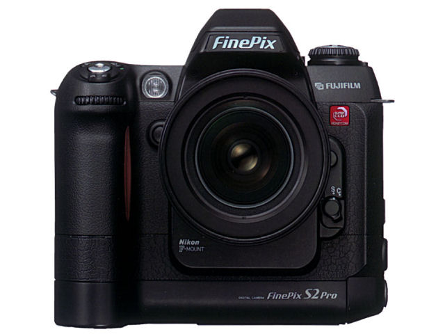 FUJIFILM FinePix S2 Pro 