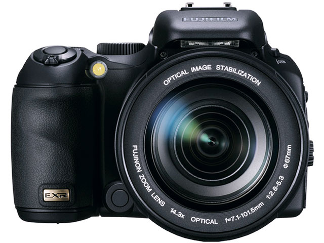 FUJIFILM FinePix S200EXR