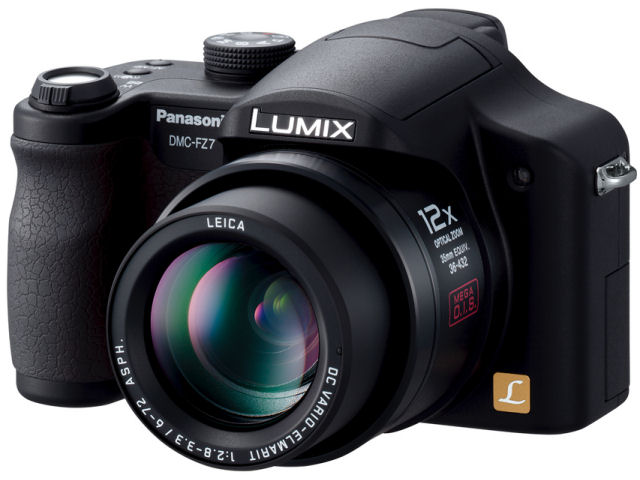 Panasonic LUMIX DMC-FZ7