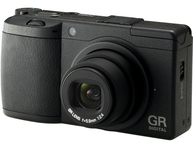 RICOH GR DIGITAL II