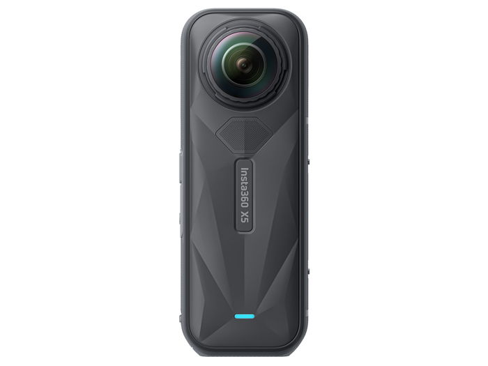 Insta360 X5