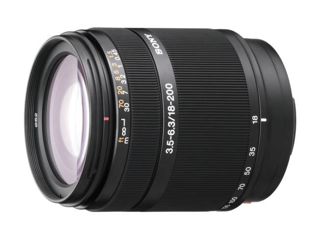 SONY DT 18-200mm F3.5-6.3 SAL18200