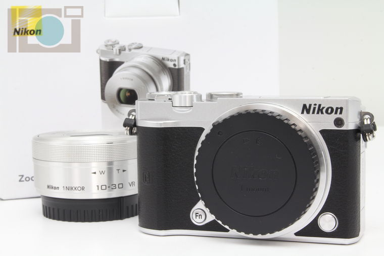2020年02月24日に一心堂が買取したNikon Nikon 1 J5 標準パワーズームレンズキット シルバーの画像