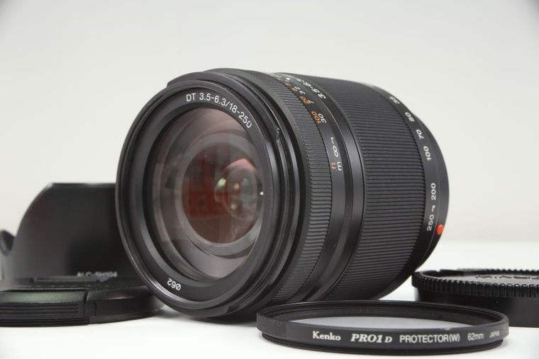 2022年03月09日に買取させていただいたSONY DT 18-250mm F3.5-6.3 SAL18250の画像