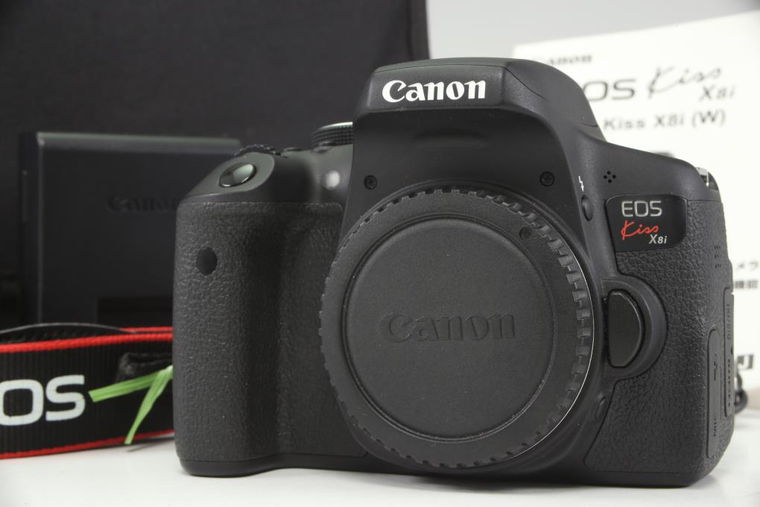 2022年03月19日に買取させていただいたCanon EOS Kiss X8i ボディの画像