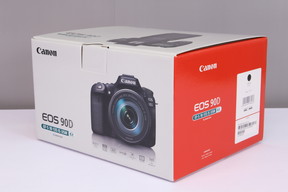 2024年01月13日に一心堂が買取したCanon EOS 90D EF-S18-135 IS USM レンズキットの画像