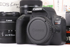 2024年07月30日に一心堂が買取したCanon EOS Kiss X9 ダブルズームキットの画像