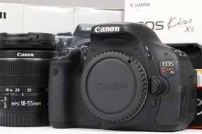 2024年08月06日に一心堂が買取したCanon EOS Kiss X5 EF-S18-55 IS II レンズキットの画像