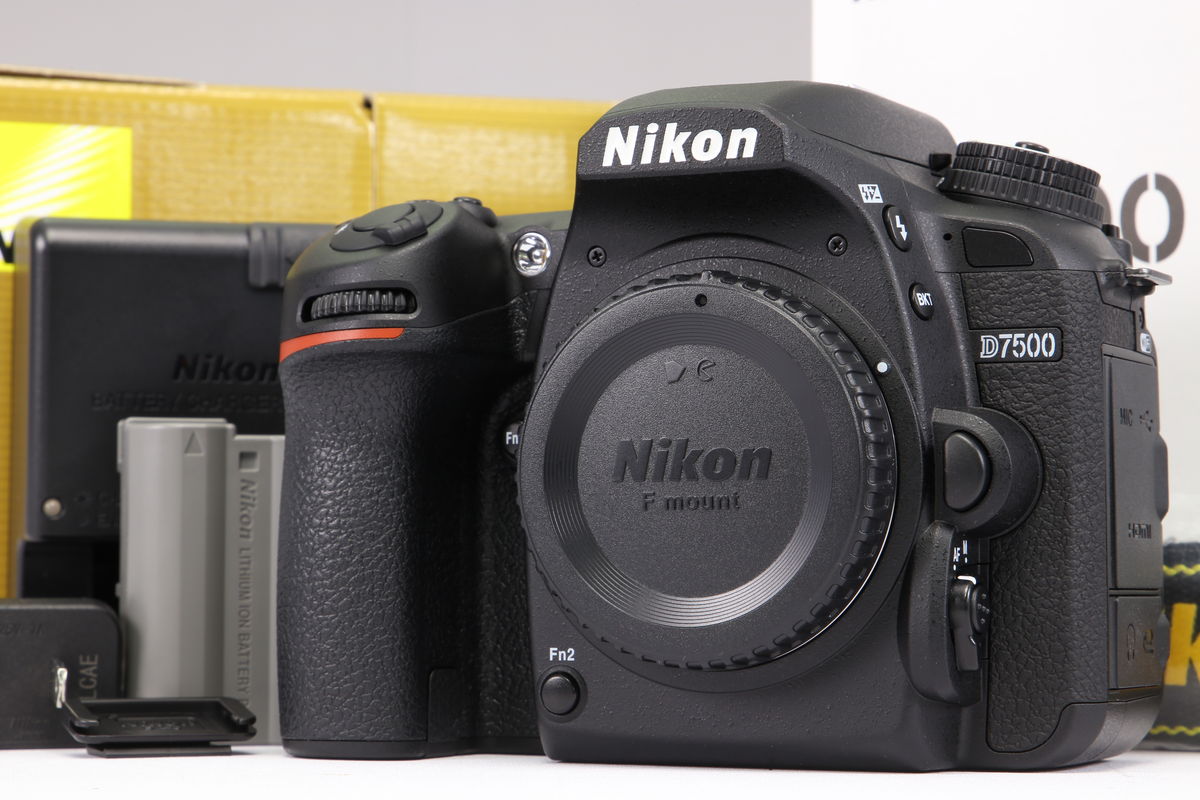 2024年09月19日に一心堂が買取したNikon D7500 ボディの画像