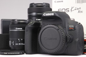 2024年09月19日に一心堂が買取したCanon EOS Kiss X9i ダブルズームキットの画像