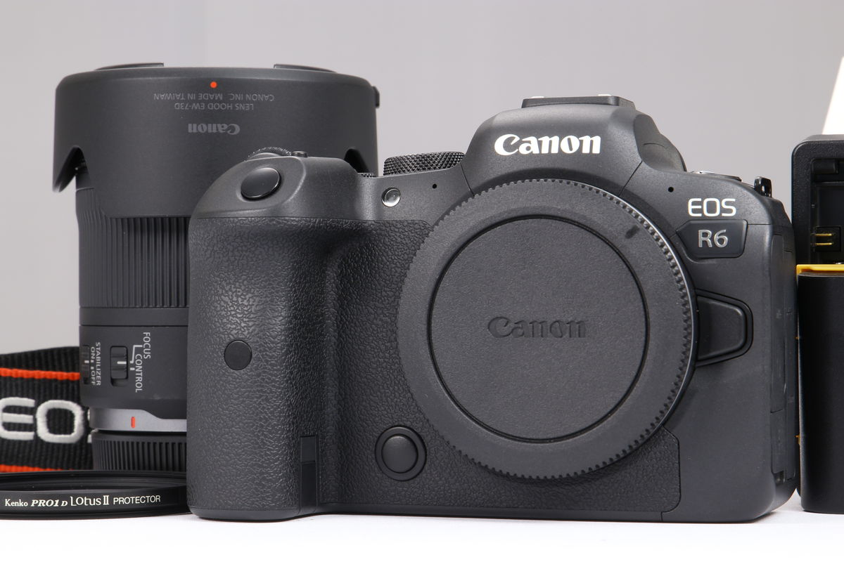 2024年09月24日に買取させていただいたCanon EOS R6 RF24-105 IS STM レンズキットの画像