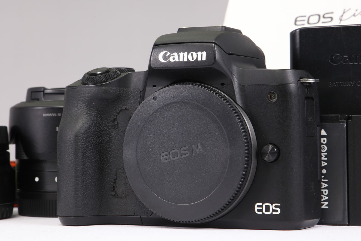 2025年01月22日に一心堂が買取したCanon EOS Kiss M EF-M15-45 IS STM レンズキット ブラックの画像