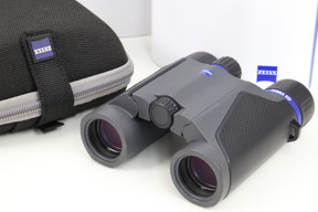 2025年04月23日に一心堂が買取したCarl Zeiss TERRA ED Pocket 10x25の画像
