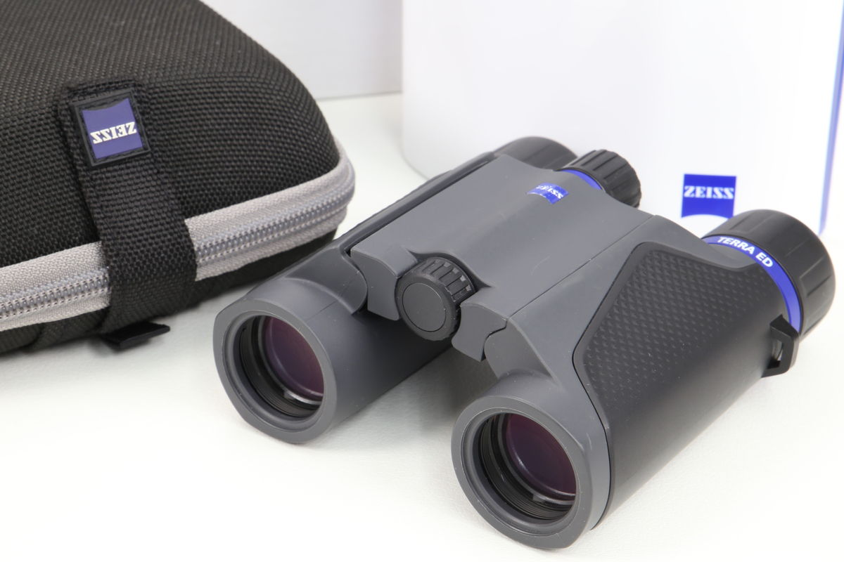 2025年04月23日に一心堂が買取したCarl Zeiss TERRA ED Pocket 10x25の画像