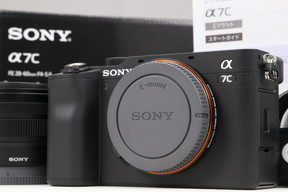 2025年05月14日に一心堂が買取したSONY α7C ズームレンズキット ILCE-7CL ブラックの画像