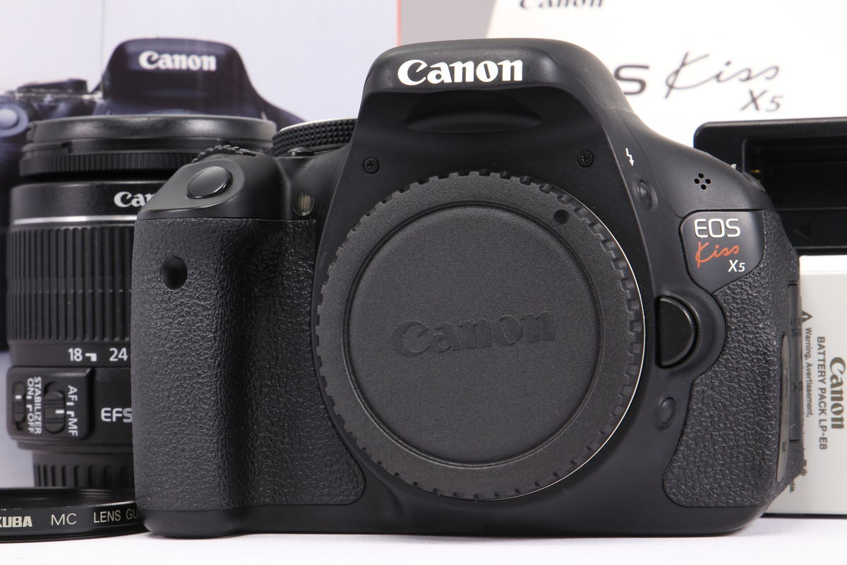 2025年06月03日に一心堂が買取したCanon EOS Kiss X5 EF-S18-55 IS II レンズキットの画像