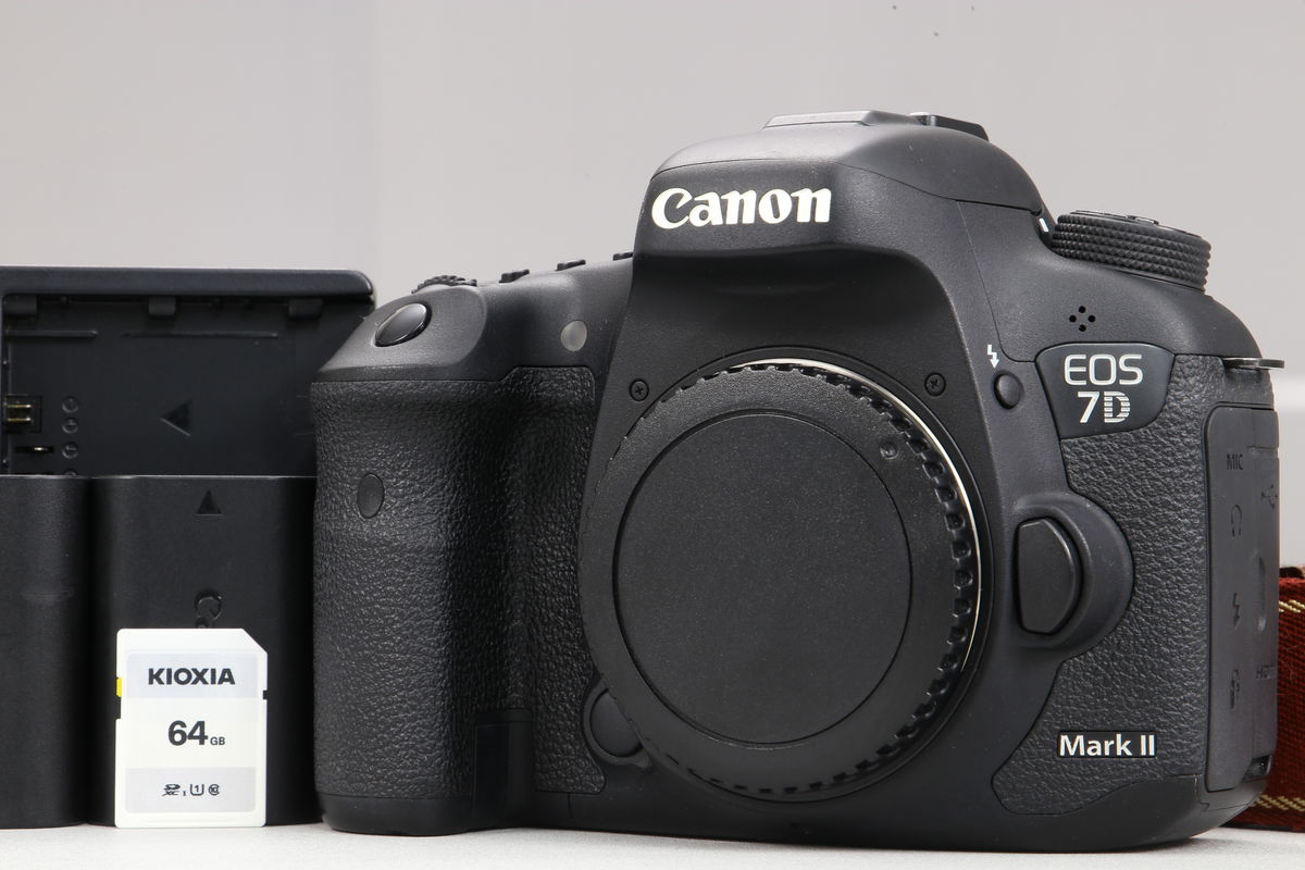 2025年05月15日に一心堂が買取したCanon EOS 7D Mark II ボディの画像