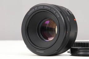 2025年05月15日に一心堂が買取したCanon EF50mm F1.8 STMの画像