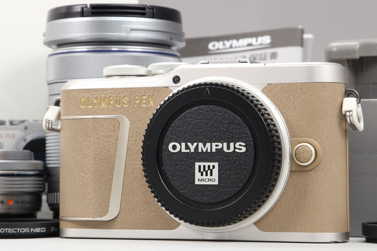 2025年06月05日に一心堂が買取したOLYMPUS PEN E-PL10 EZダブルズームキット ブラウンの画像