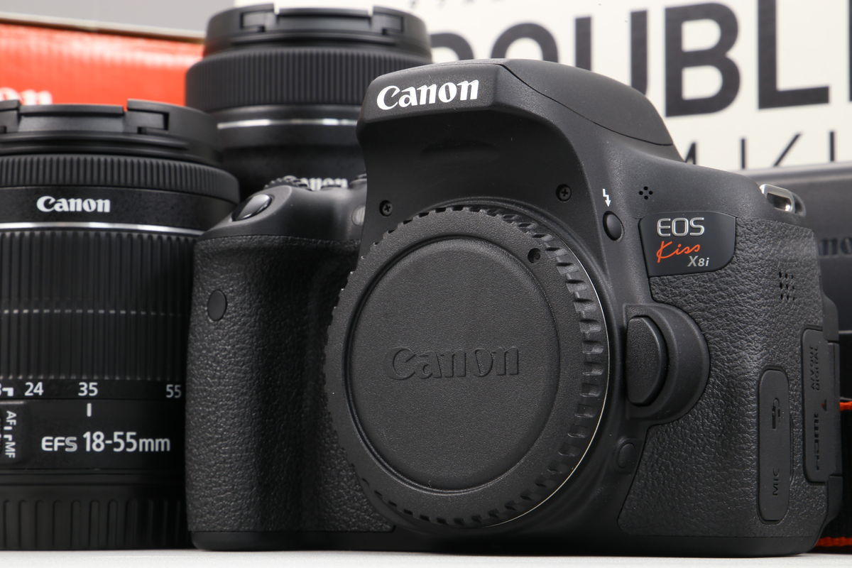 2025年06月16日に一心堂が買取したCanon EOS Kiss X8i ダブルズームキットの画像