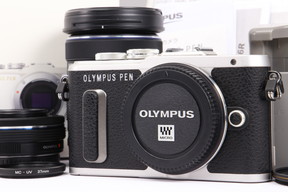 2025年06月21日に一心堂が買取したOLYMPUS PEN E-PL8 EZダブルズームキット ブラックの画像