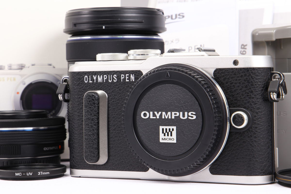 2025年06月21日に一心堂が買取したOLYMPUS PEN E-PL8 EZダブルズームキット ブラックの画像