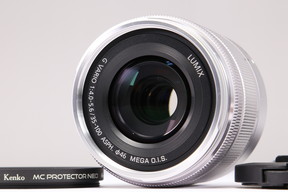 2025年07月14日に一心堂が買取したPanasonic LUMIX G VARIO 35-100mm F4.0-5.6 ASPH. MEGA O.I.S H-FS35100 シルバーの画像