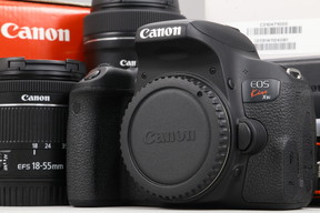 2025年07月25日に一心堂が買取したCanon EOS Kiss X9i ダブルズームキットの画像