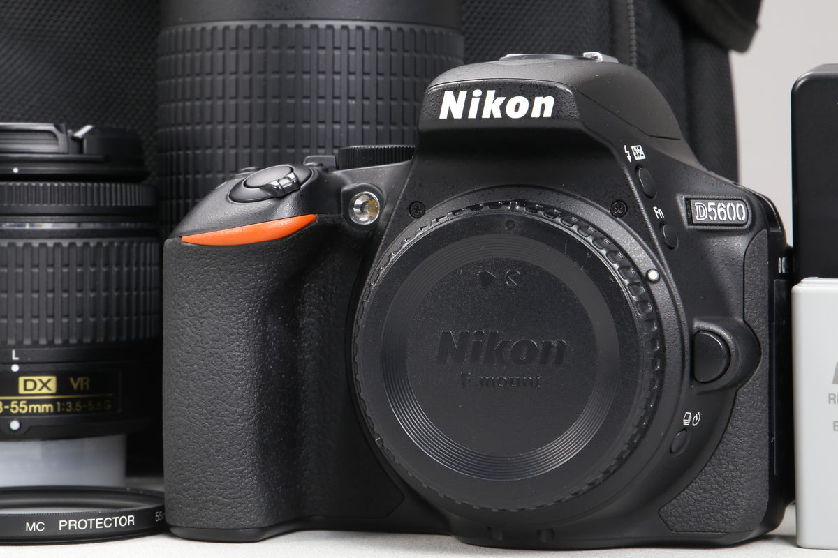 2025年08月11日に一心堂が買取したNikon D5600 ダブルズームキットの画像