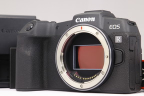 2025年08月16日に一心堂が買取したCanon EOS RP ボディ ブラックの画像