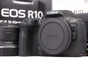 2025年08月12日に一心堂が買取したCanon EOS R10 RF-S18-45 IS STM レンズキットの画像