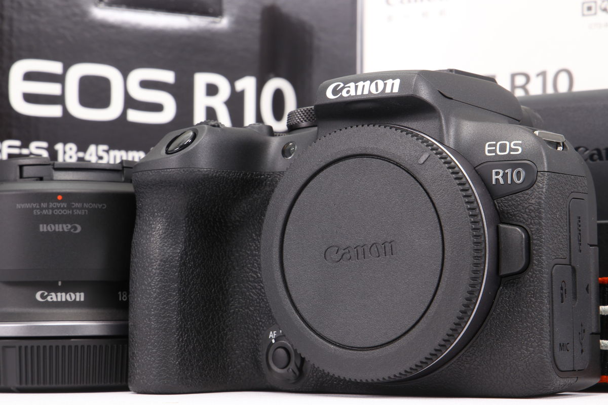 2025年08月12日に一心堂が買取したCanon EOS R10 RF-S18-45 IS STM レンズキットの画像