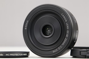 2025年08月19日に一心堂が買取したCanon EF-M22mm F2 STM グラファイトの画像