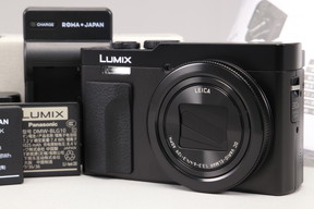 2025年08月28日に一心堂が買取したPanasonic LUMIX TZ99 ブラック DC-TZ99-Kの画像