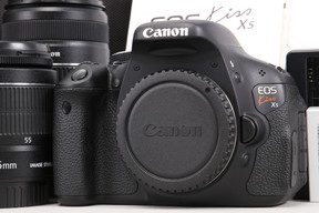 2025年09月02日に一心堂が買取したCanon EOS Kiss X5 ダブルズームキットの画像