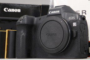 2025年09月16日に一心堂が買取したCanon EOS R ボディの画像