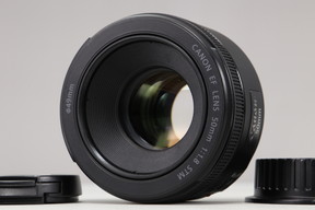 2025年09月16日に一心堂が買取したCanon EF50mm F1.8 STMの画像