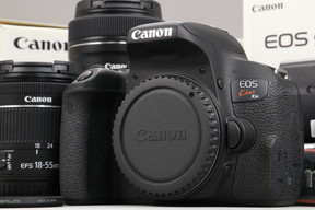 2025年09月10日に一心堂が買取したCanon EOS Kiss X9i ダブルズームキットの画像