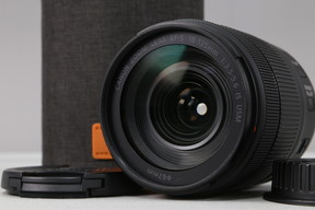 2025年10月08日に一心堂が買取したCanon EF-S18-135mm F3.5-5.6 IS USMの画像