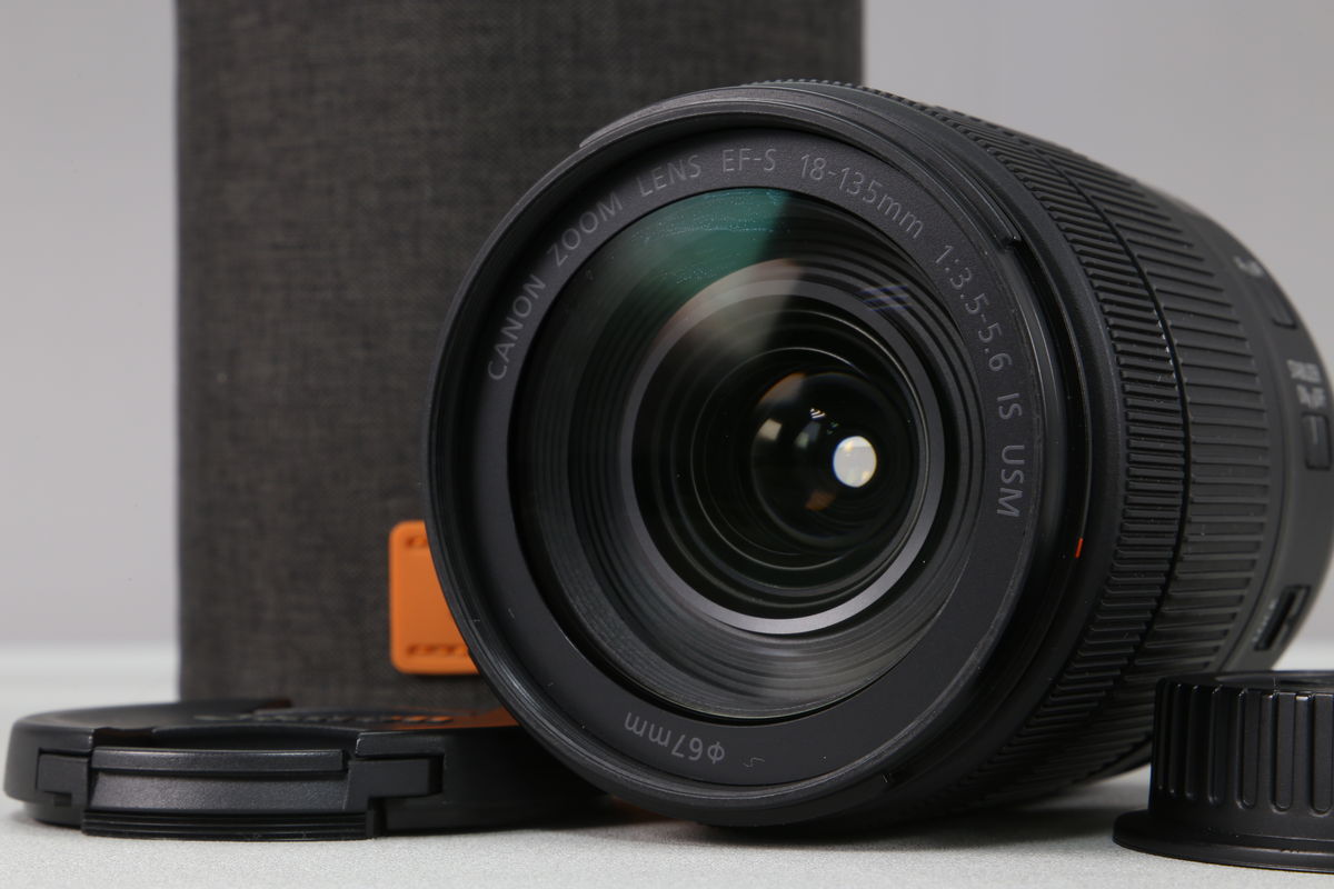 2025年10月08日に一心堂が買取したCanon EF-S18-135mm F3.5-5.6 IS USMの画像