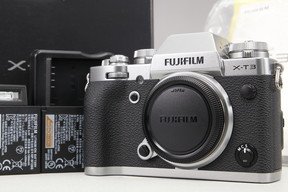 2025年10月04日に一心堂が買取したFUJIFILM X-T3 ボディ シルバーの画像
