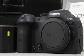 2025年10月15日に一心堂が買取したCanon EOS R7 ボディの画像