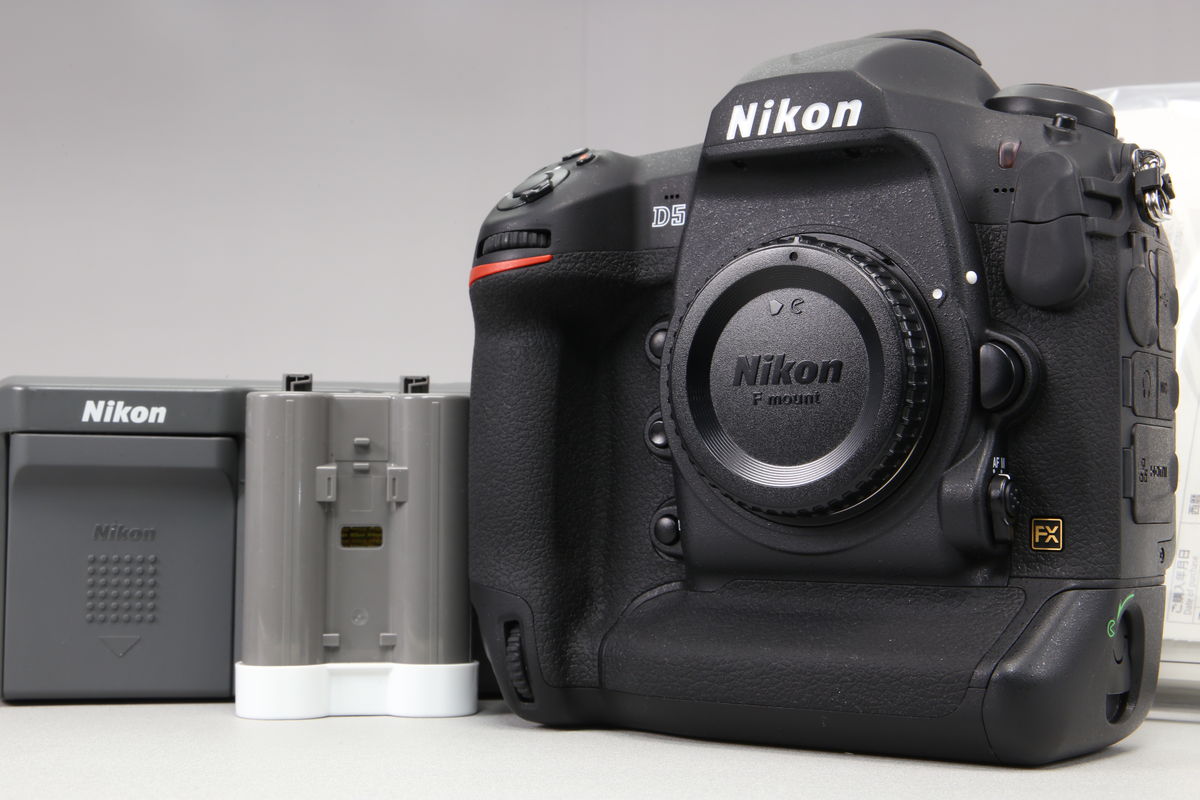 2025年10月21日に一心堂が買取したNikon D5 ボディ（XQD-Type）の画像