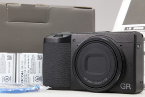 2025年10月27日に一心堂が買取したRICOH GR IIIの画像
