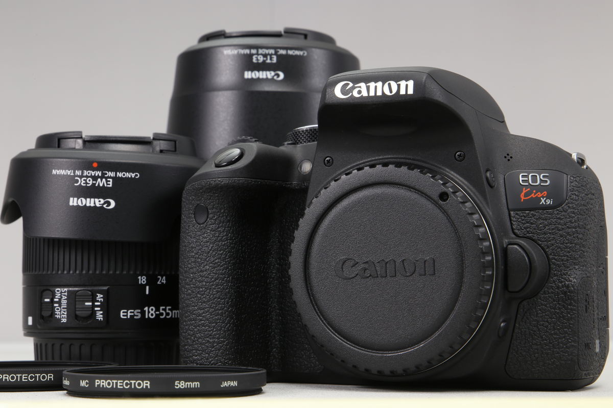 2025年11月08日に一心堂が買取したCanon EOS Kiss X9i ダブルズームキットの画像