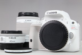2025年11月29日に一心堂が買取したCanon EOS Kiss X7 ダブルレンズキット ホワイトの画像