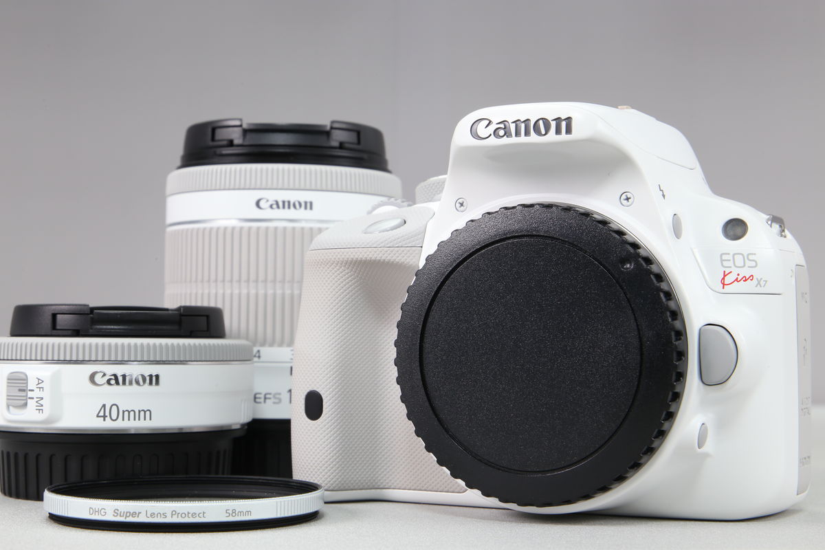 2025年11月29日に一心堂が買取したCanon EOS Kiss X7 ダブルレンズキット ホワイトの画像