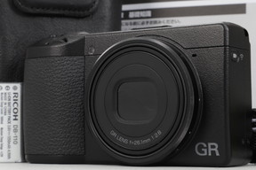 2025年12月22日に一心堂が買取したRICOH GR IIIxの画像