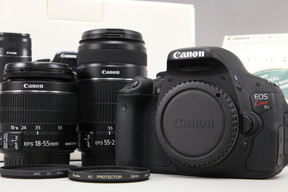 2026年01月07日に一心堂が買取したCanon EOS Kiss X5 ダブルズームキットの画像